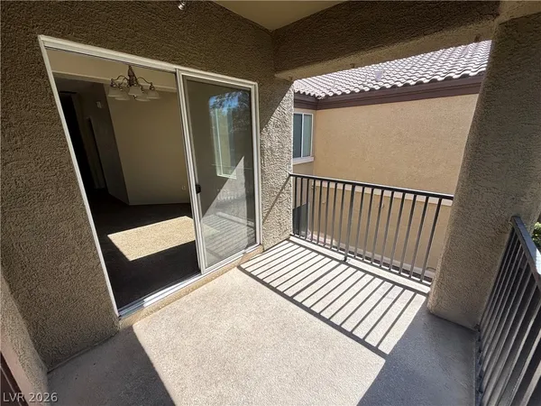 $1,525 | 6868 Sky Pointe Drive, Unit 2022, Las Vegas, NV 89131