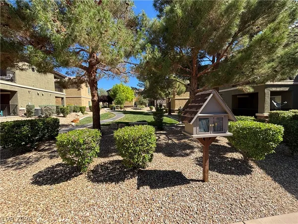 $1,525 | 6868 Sky Pointe Drive, Unit 2022, Las Vegas, NV 89131