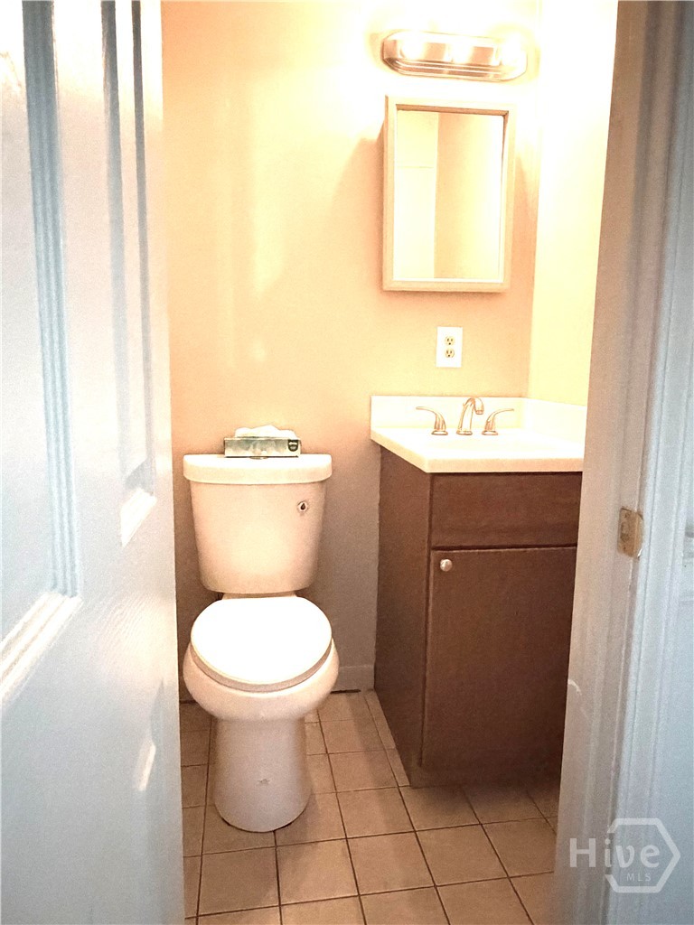 40 Duke Street Jefferson, GA 30549 - Photo 13 of 17 half bathroom
