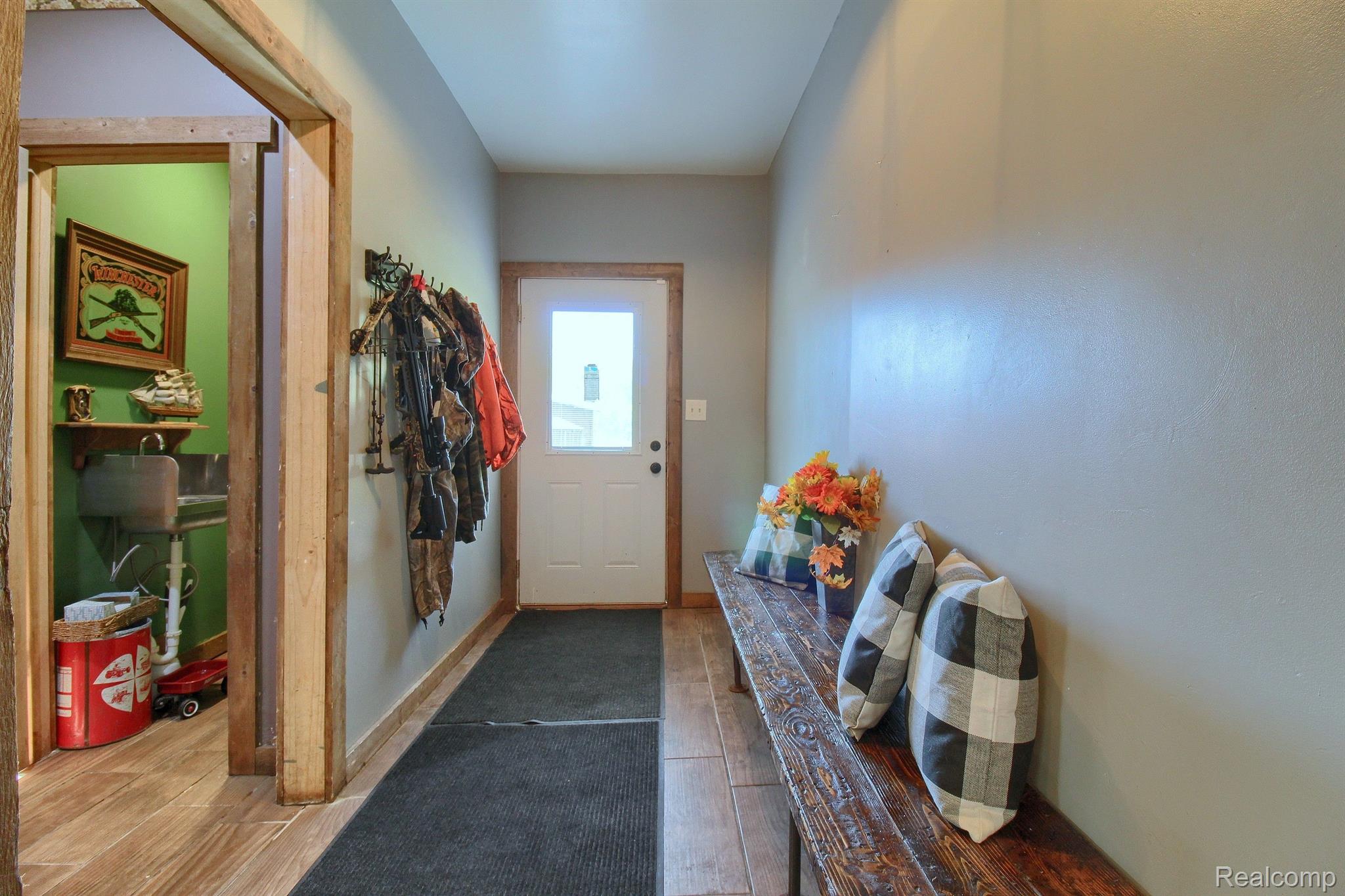 6570 Hivon Road Carleton, MI 48117 - Photo 18 of 36 Gallery Image 18