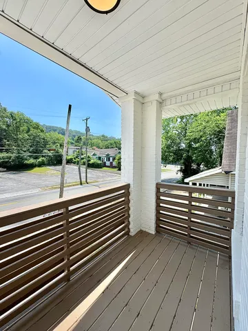 $1,350 | 1605 Dodds Avenue, Unit 102, Chattanooga, TN 37404