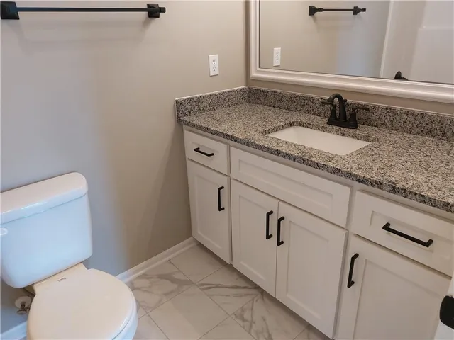 $498,950 | 8580 Northwest 75th Terrace, Parkville, MO 64152