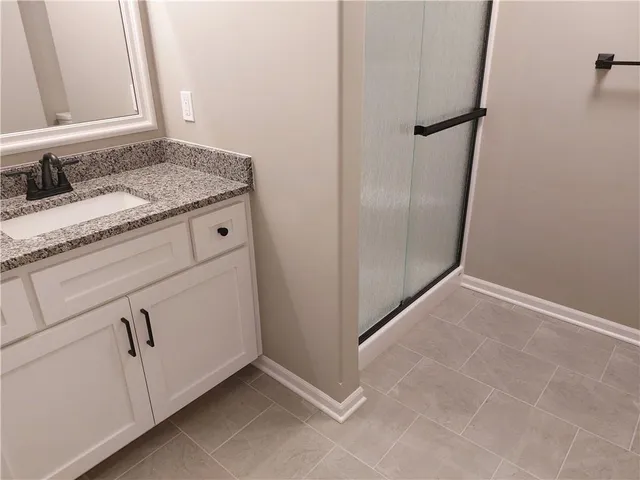 $498,950 | 8580 Northwest 75th Terrace, Parkville, MO 64152