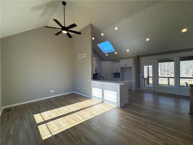 $498,950 | 8580 Northwest 75th Terrace, Parkville, MO 64152