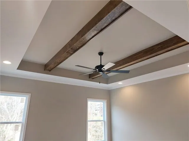 $498,950 | 8580 Northwest 75th Terrace, Parkville, MO 64152