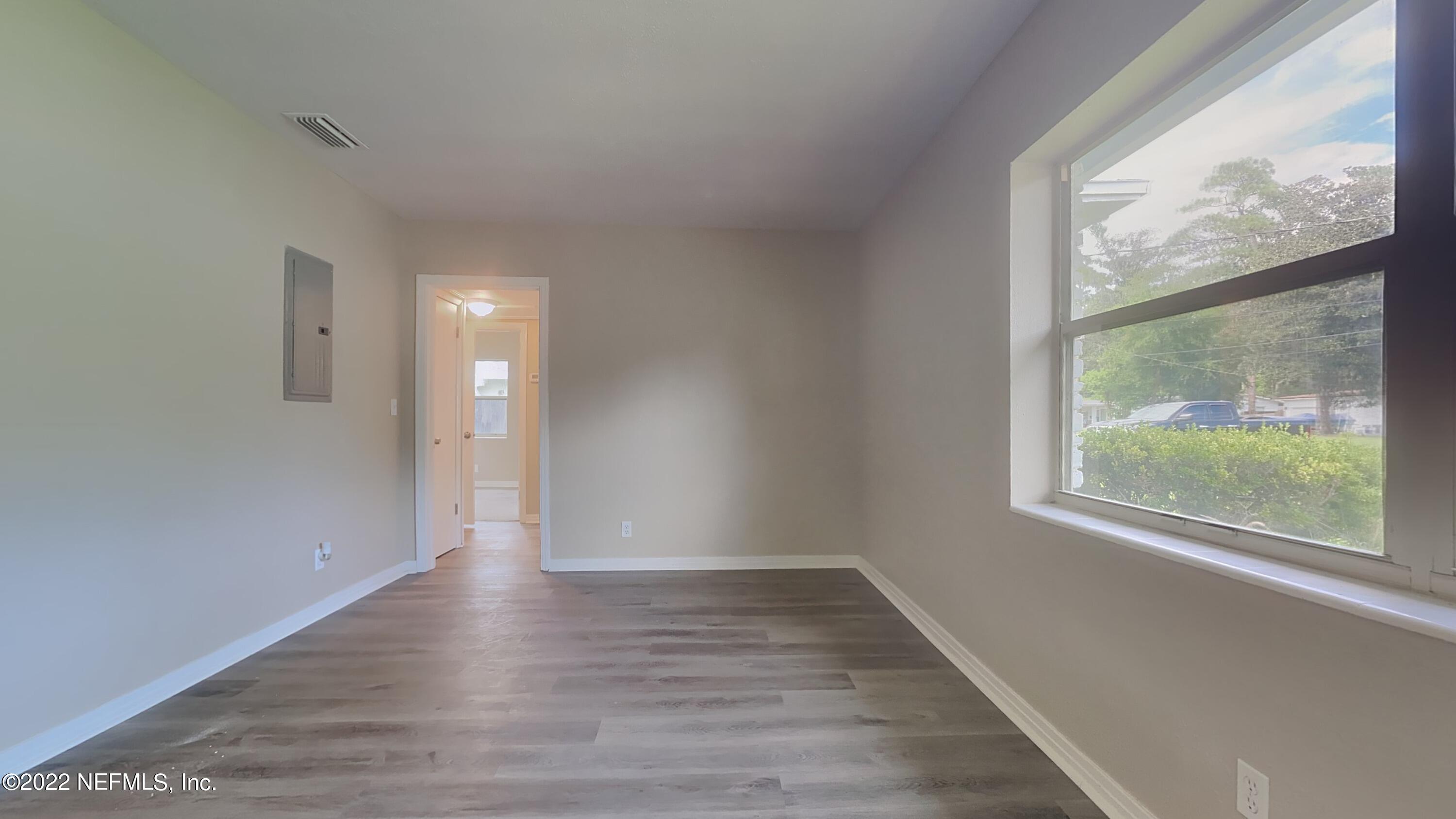 516 Nightingale Road Jacksonville, FL 32216 - Photo 4 of 10 3_Image_8hT64YzpEu