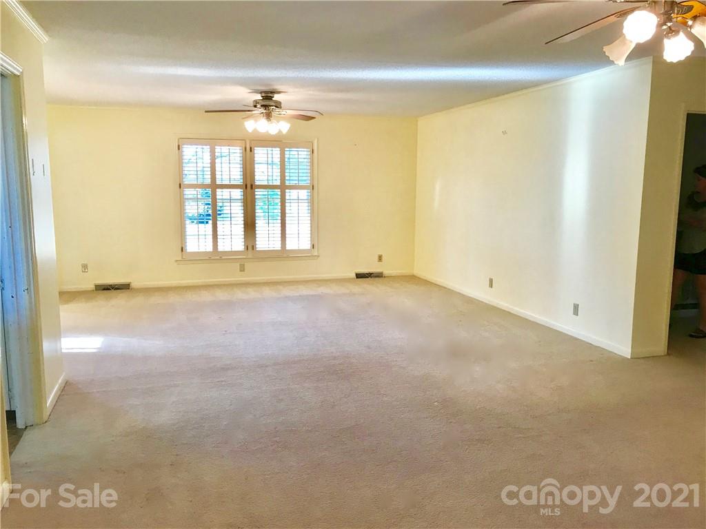 1506 Springsteen Road Rock Hill, SC 29730 - Photo 8 of 34 Gallery Image 8