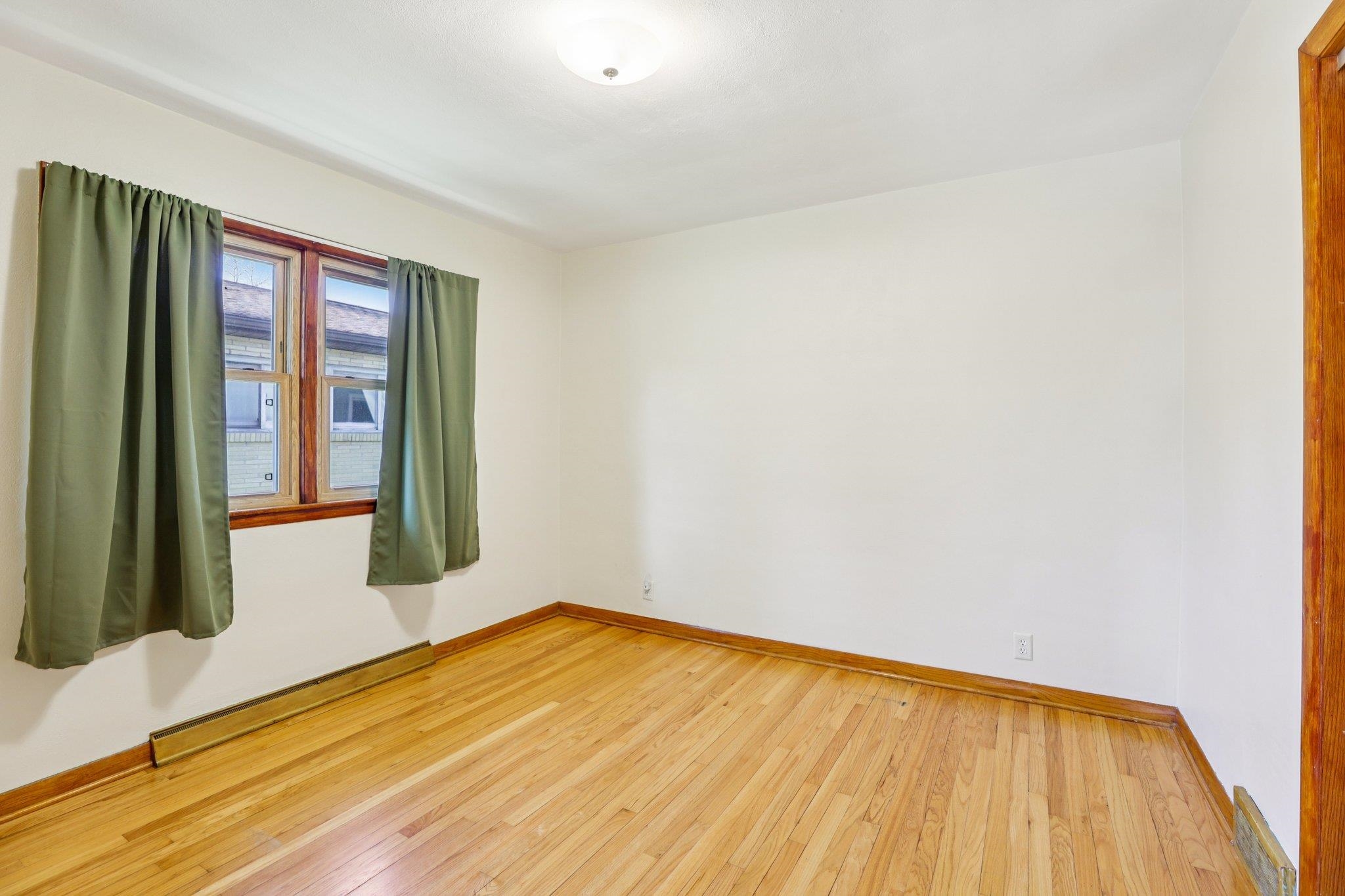 401 3rd Street New Glarus, WI 53574 - Photo 15 of 35