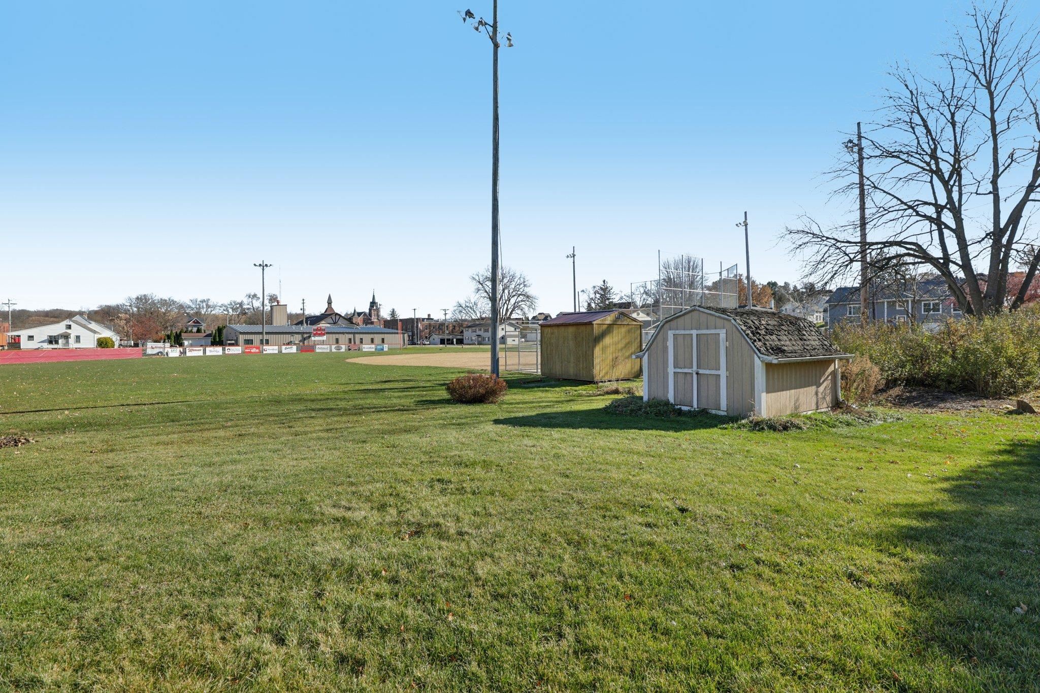 401 3rd Street New Glarus, WI 53574 - Photo 32 of 35