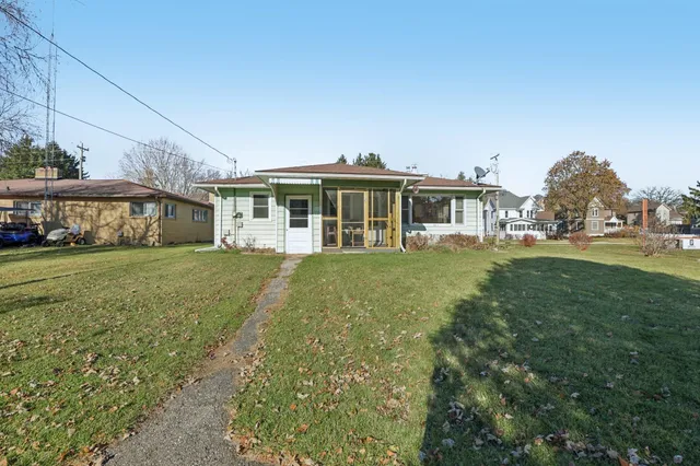 $349,000 | 401 3rd Street, New Glarus, WI 53574