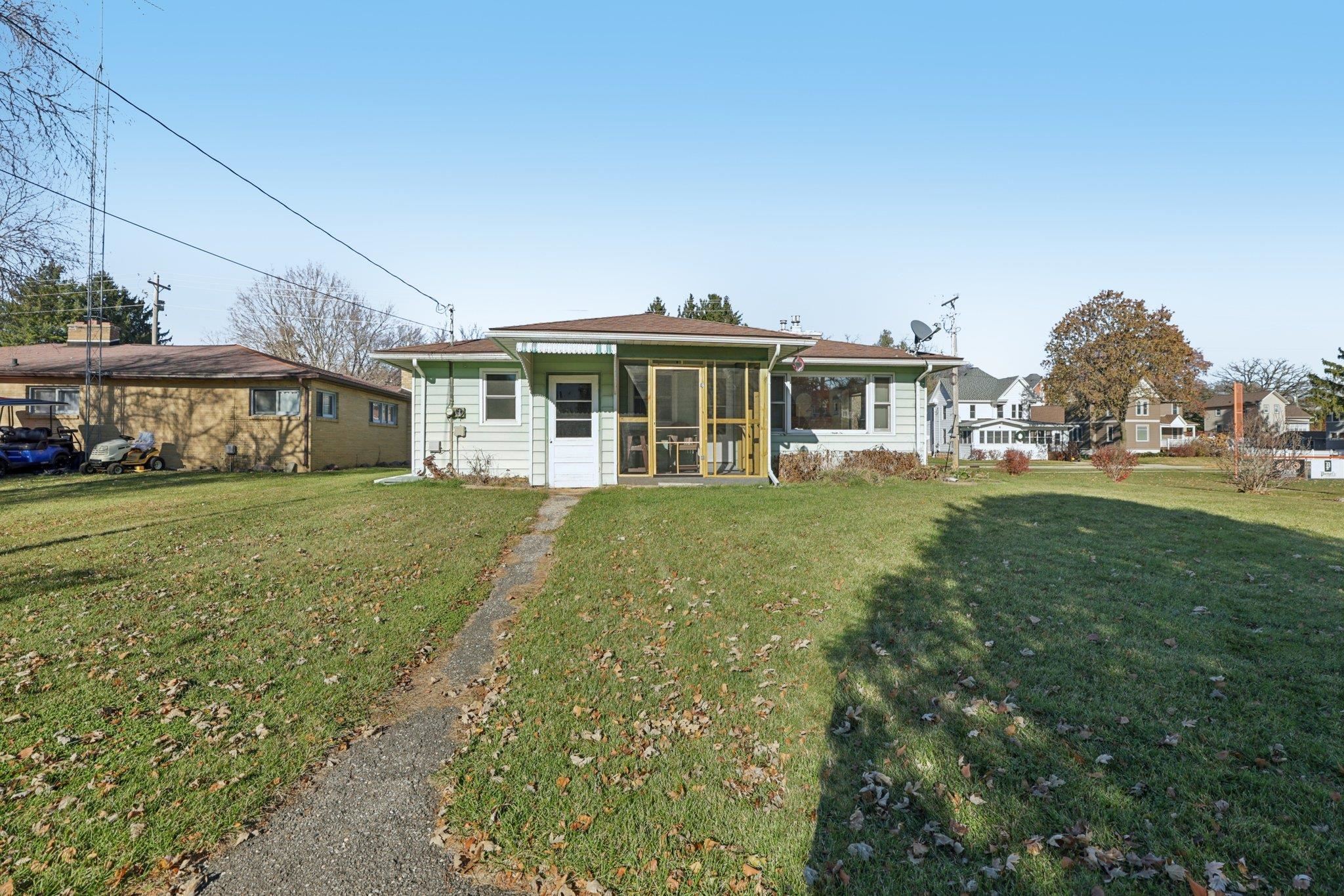 401 3rd Street New Glarus, WI 53574 - Photo 33 of 35