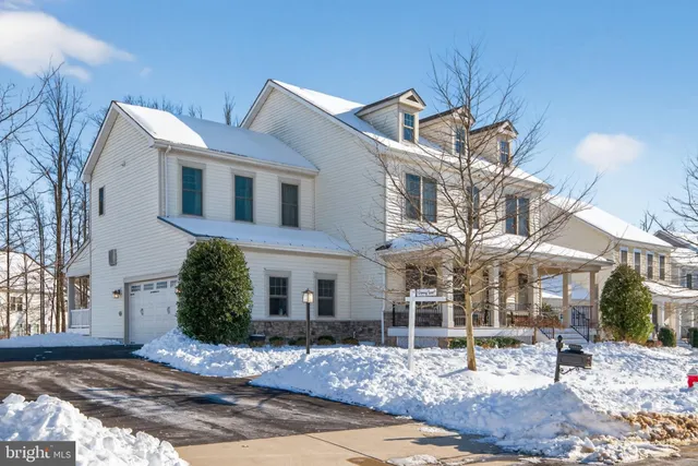 $1,399,999 | 24814 Barrington Grove Court, Aldie, VA 20105