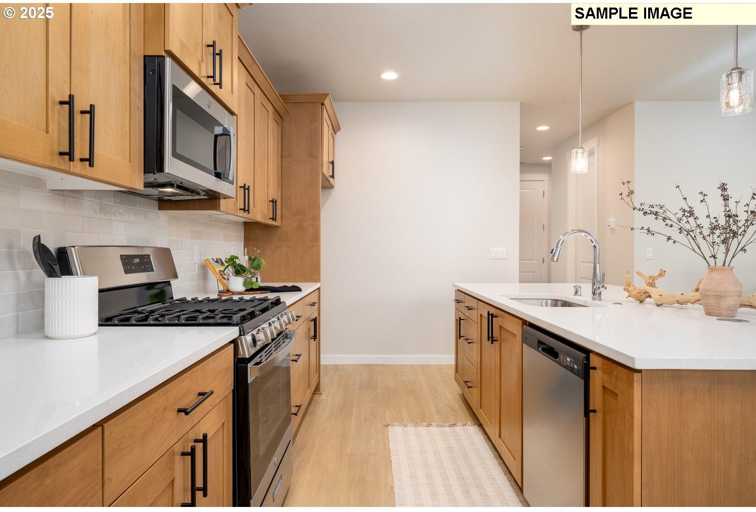 217 North 89th Loop, Unit 71 Ridgefield, WA 98642 - Photo 7 of 21 Gallery Image 7