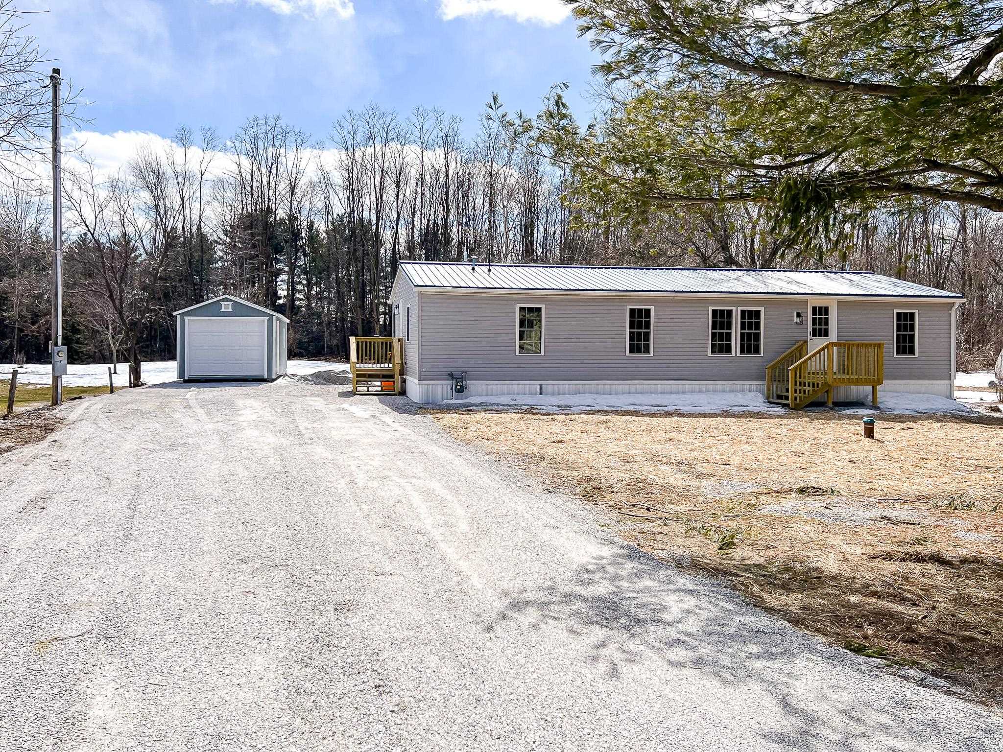 708 Lamkin Street Highgate, VT 05459 - Photo 24 of 27 Gallery Image 24