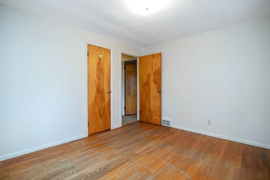 15 Old Coach Road Hampden, MA 01036 - Photo 22 of 37 Gallery Image 22