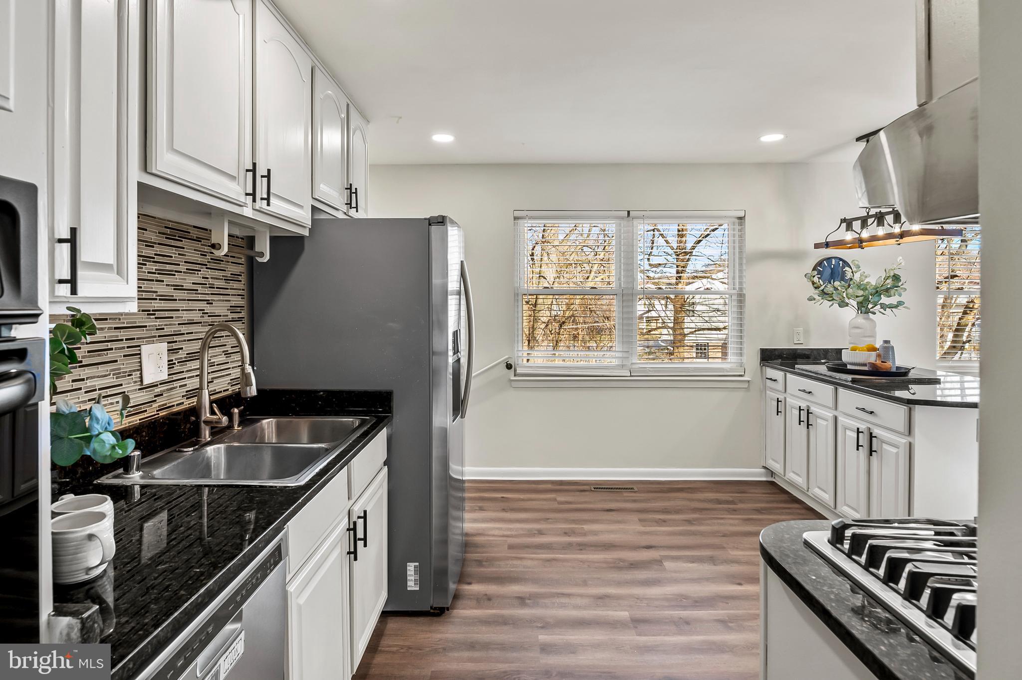 10129 Charington Road Cockeysville, MD 21030 - Photo 14 of 42