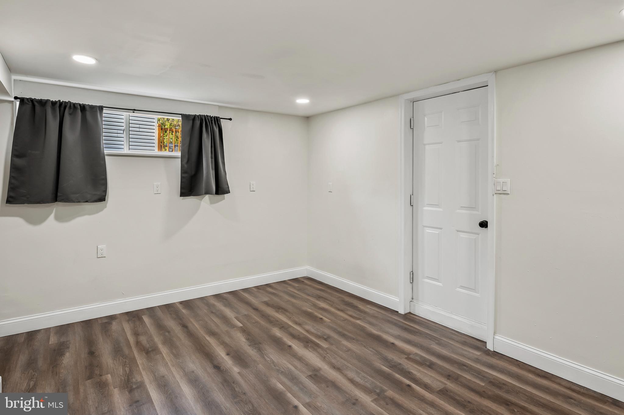 10129 Charington Road Cockeysville, MD 21030 - Photo 31 of 42