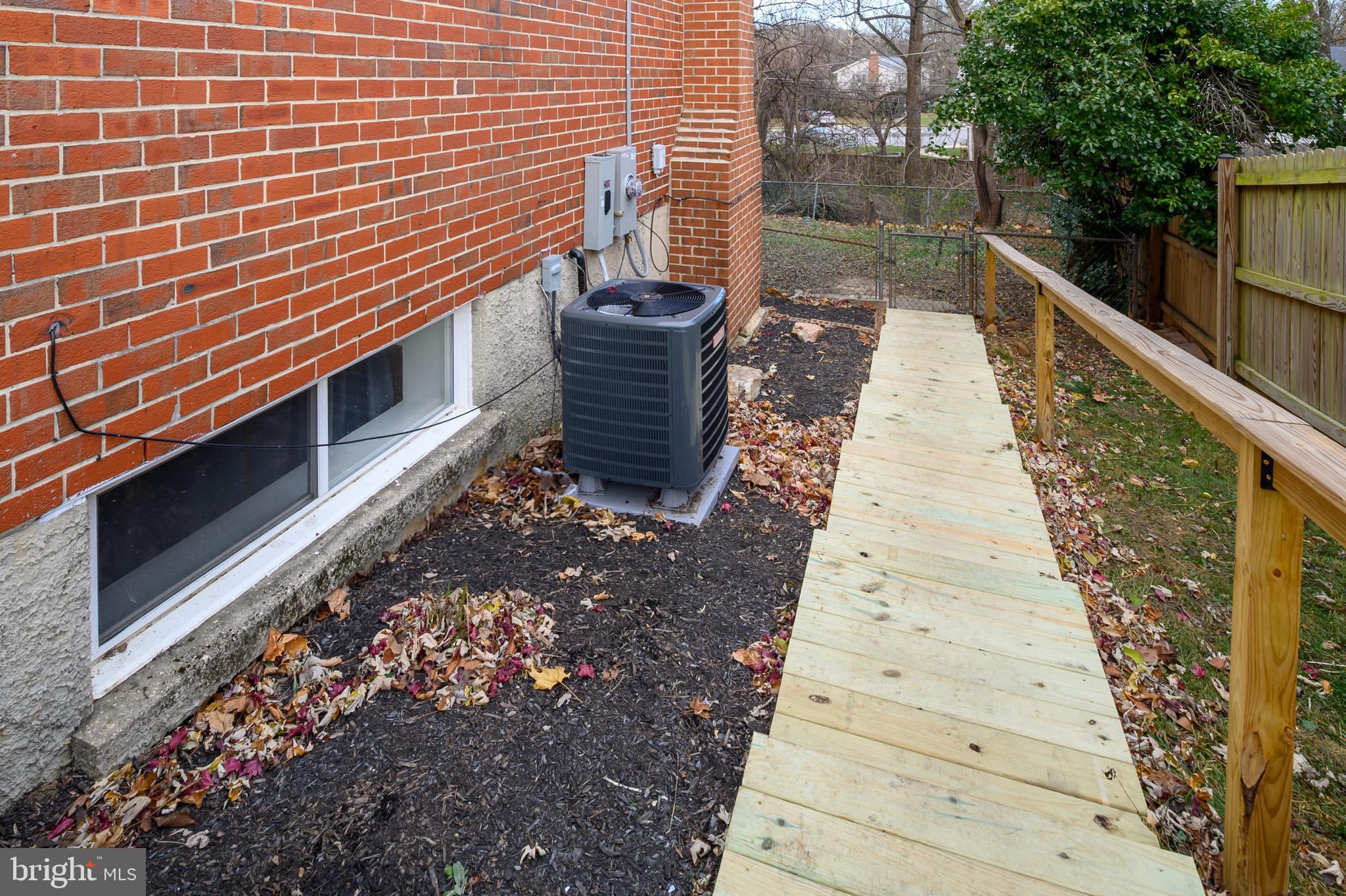 10129 Charington Road Cockeysville, MD 21030 - Photo 35 of 42