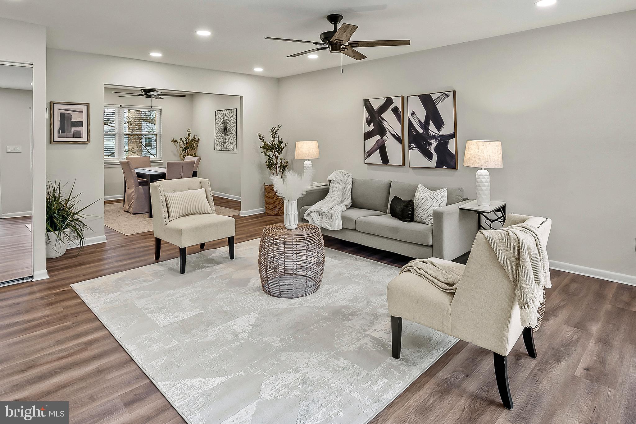 10129 Charington Road Cockeysville, MD 21030 - Photo 4 of 42