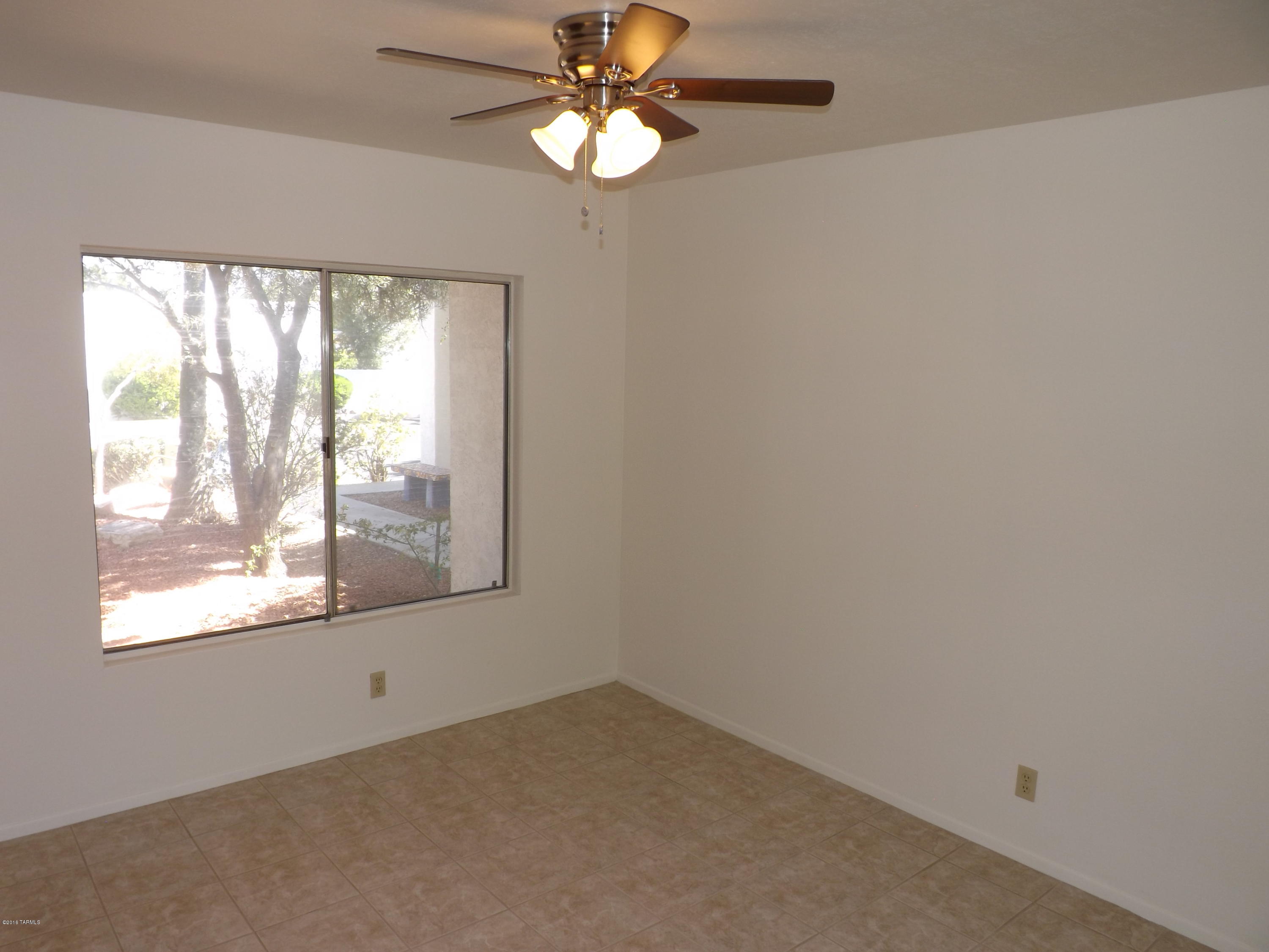 4802 East Fort Lowell Road, Unit D Tucson, AZ 85712 - Photo 10 of 26 Gallery Image 10