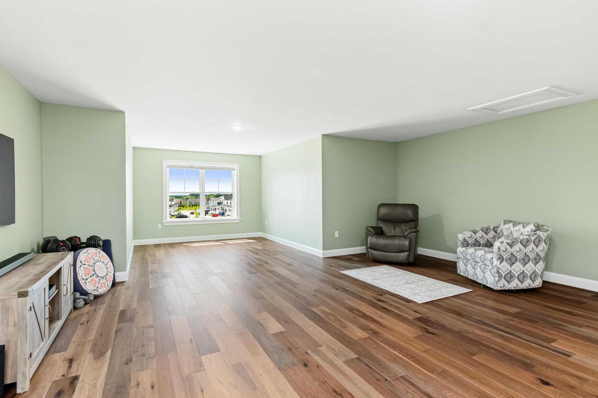 243 Aurora Road South Burlington, VT 05403 - Photo 18 of 42
