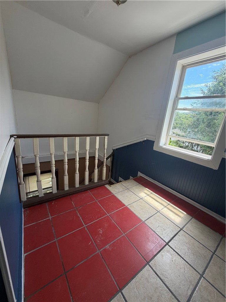 718 Mineral Spring Avenue Pawtucket, RI 02860 - Photo 11 of 16