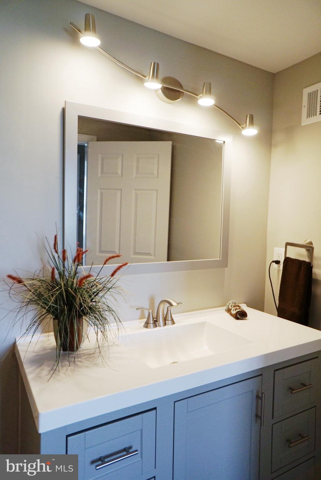 5215 Trumps Mill Road Baltimore, MD 21206 - Photo 19 of 27 UPPER LVL ALL NEW FULL BATH W/ LINEN CLOSET