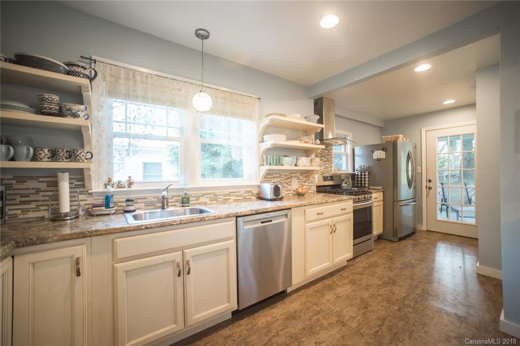 182 School Road Asheville, NC 28806 - Photo 13 of 31 Gallery Image 13