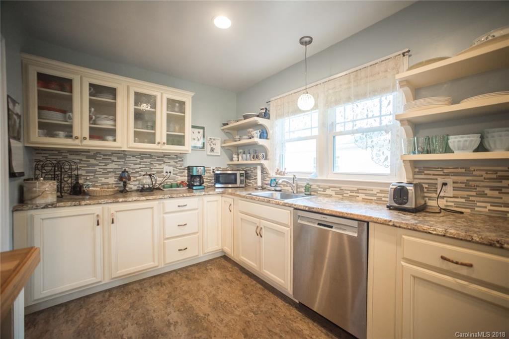 182 School Road Asheville, NC 28806 - Photo 15 of 31 Gallery Image 15