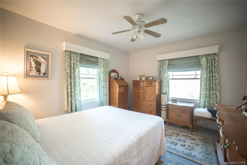 182 School Road Asheville, NC 28806 - Photo 17 of 31 Gallery Image 17