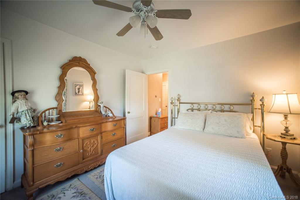 182 School Road Asheville, NC 28806 - Photo 18 of 31 Gallery Image 18