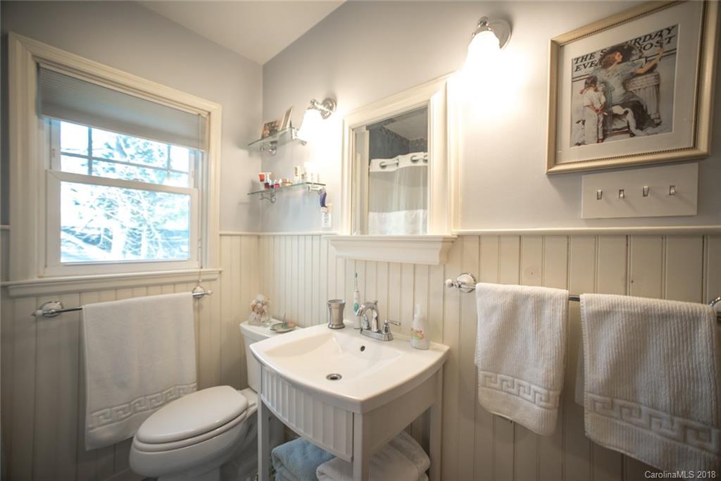 182 School Road Asheville, NC 28806 - Photo 19 of 31 Gallery Image 19