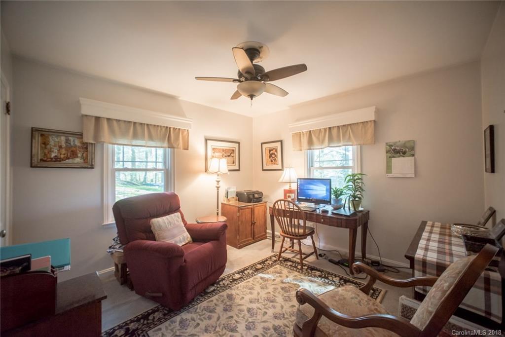 182 School Road Asheville, NC 28806 - Photo 21 of 31 Gallery Image 21