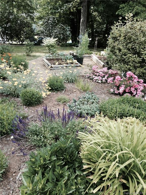 182 School Road Asheville, NC 28806 - Photo 29 of 31 Gallery Image 29