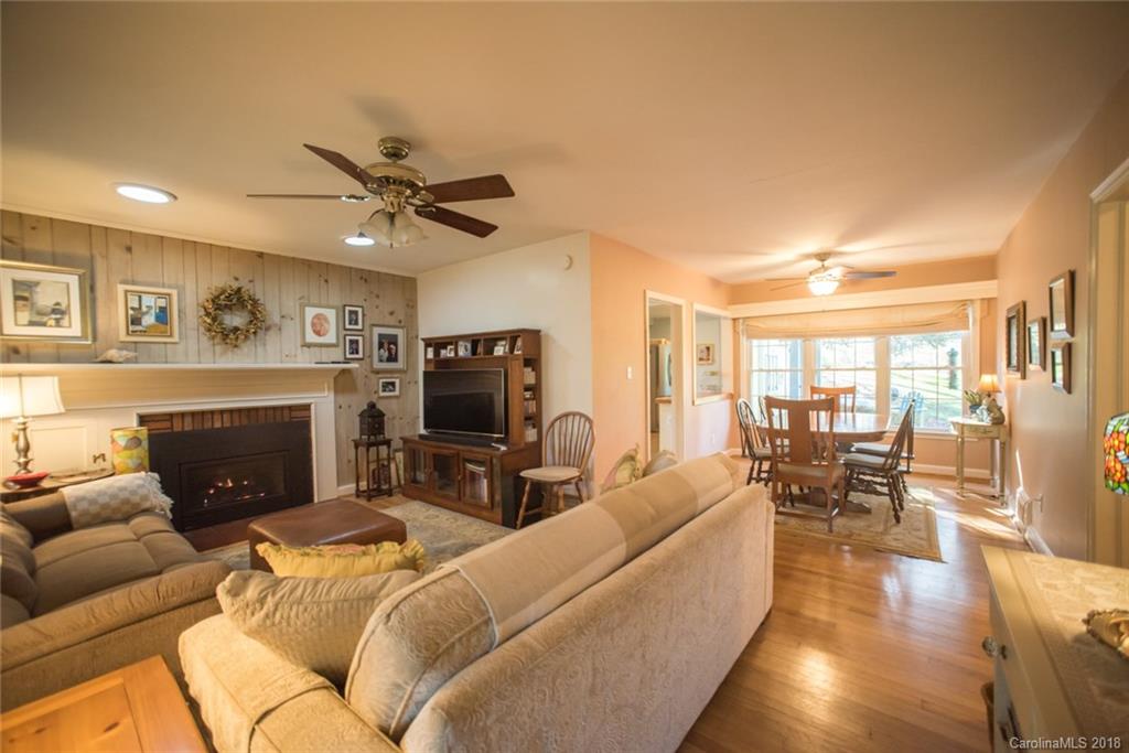 182 School Road Asheville, NC 28806 - Photo 8 of 31 Gallery Image 8
