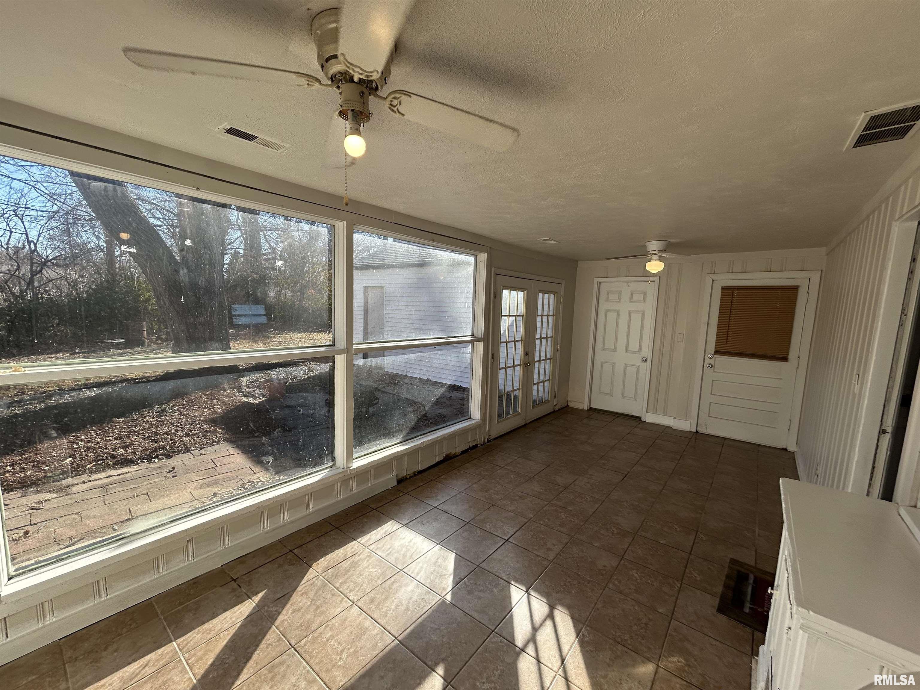 10 Reed Court Springfield, IL 62704 - Photo 4 of 10