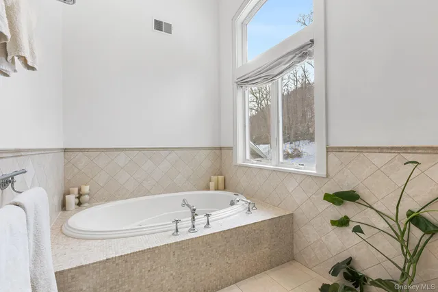 $1,590,000 | 608 Palmer Drive, Nyack, NY 10960