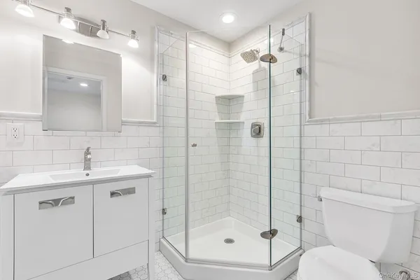 $1,590,000 | 608 Palmer Drive, Nyack, NY 10960