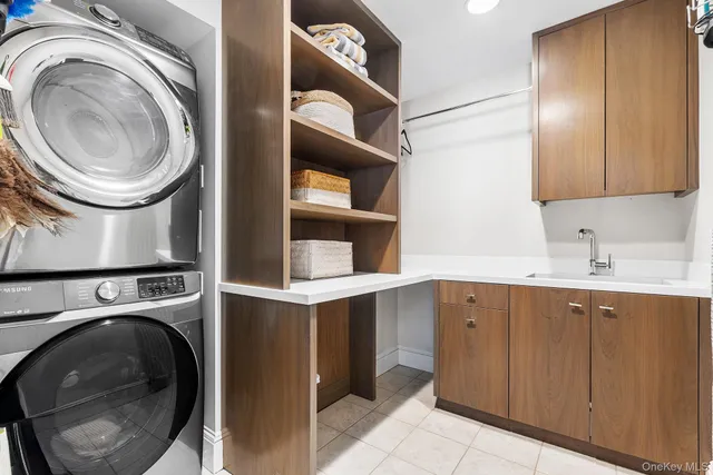 $1,590,000 | 608 Palmer Drive, Nyack, NY 10960