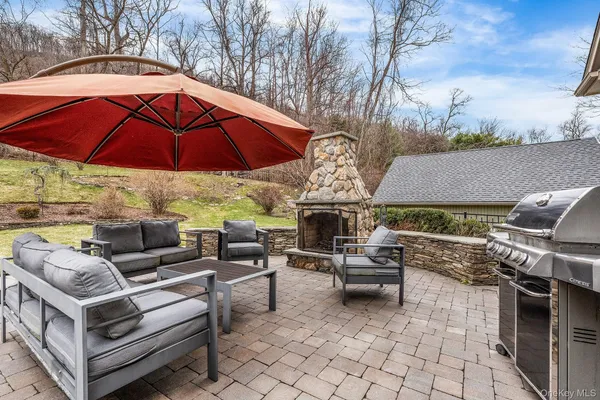 $1,590,000 | 608 Palmer Drive, Nyack, NY 10960