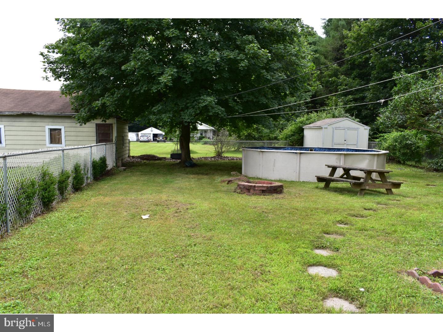 21 Guy Street Ashland, PA 17921 - Photo 3 of 14