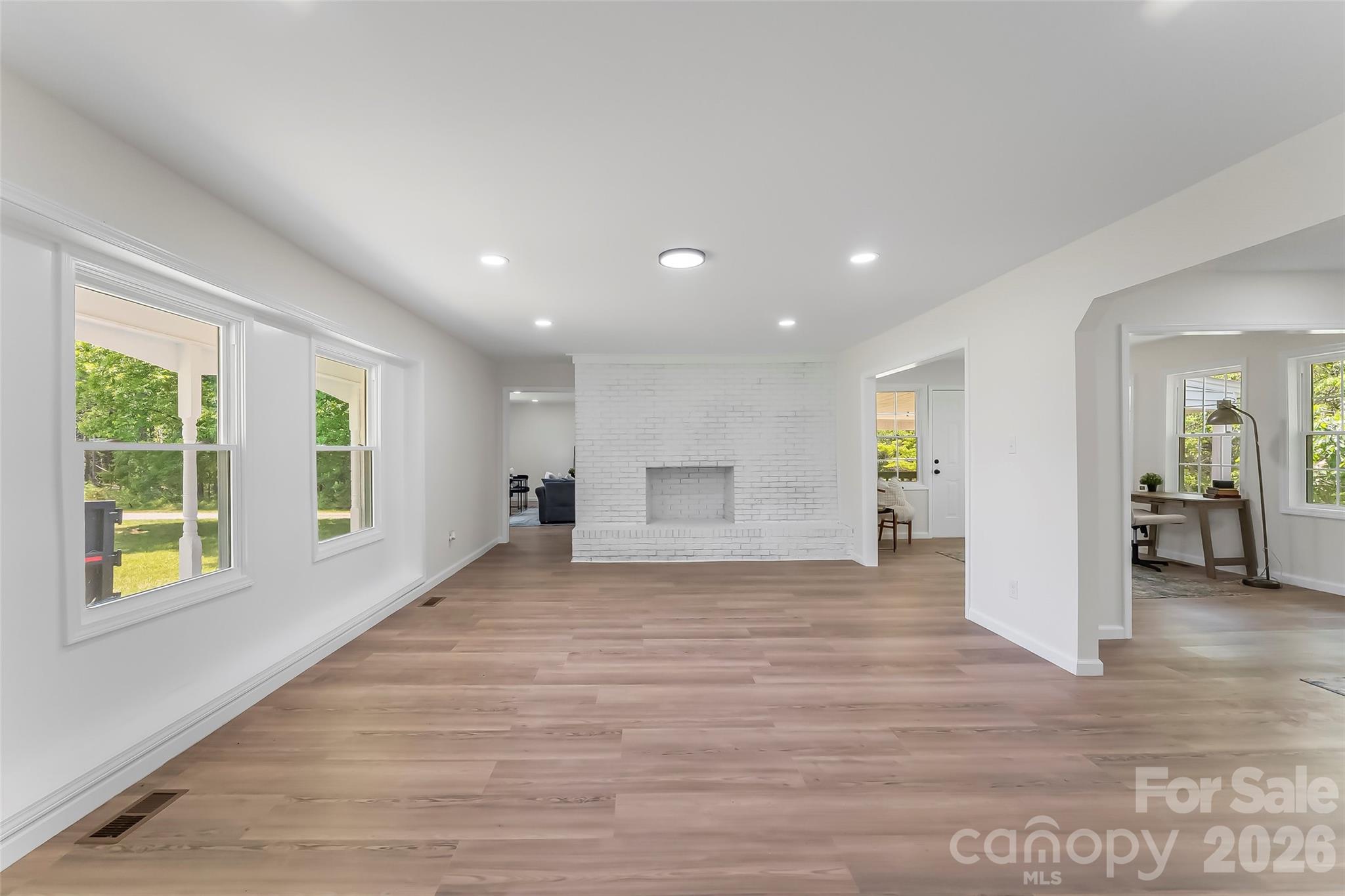 2705 Robinson Road Newton, NC 28658 - Photo 5 of 37