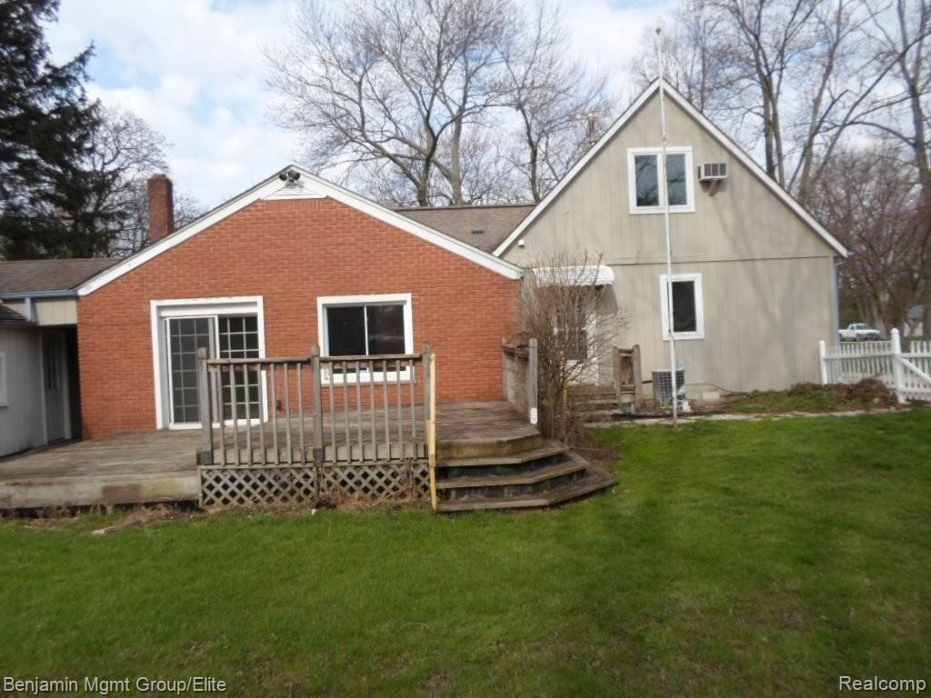 3149 Donley Avenue Rochester, MI 48309 - Photo 4 of 14 BACK