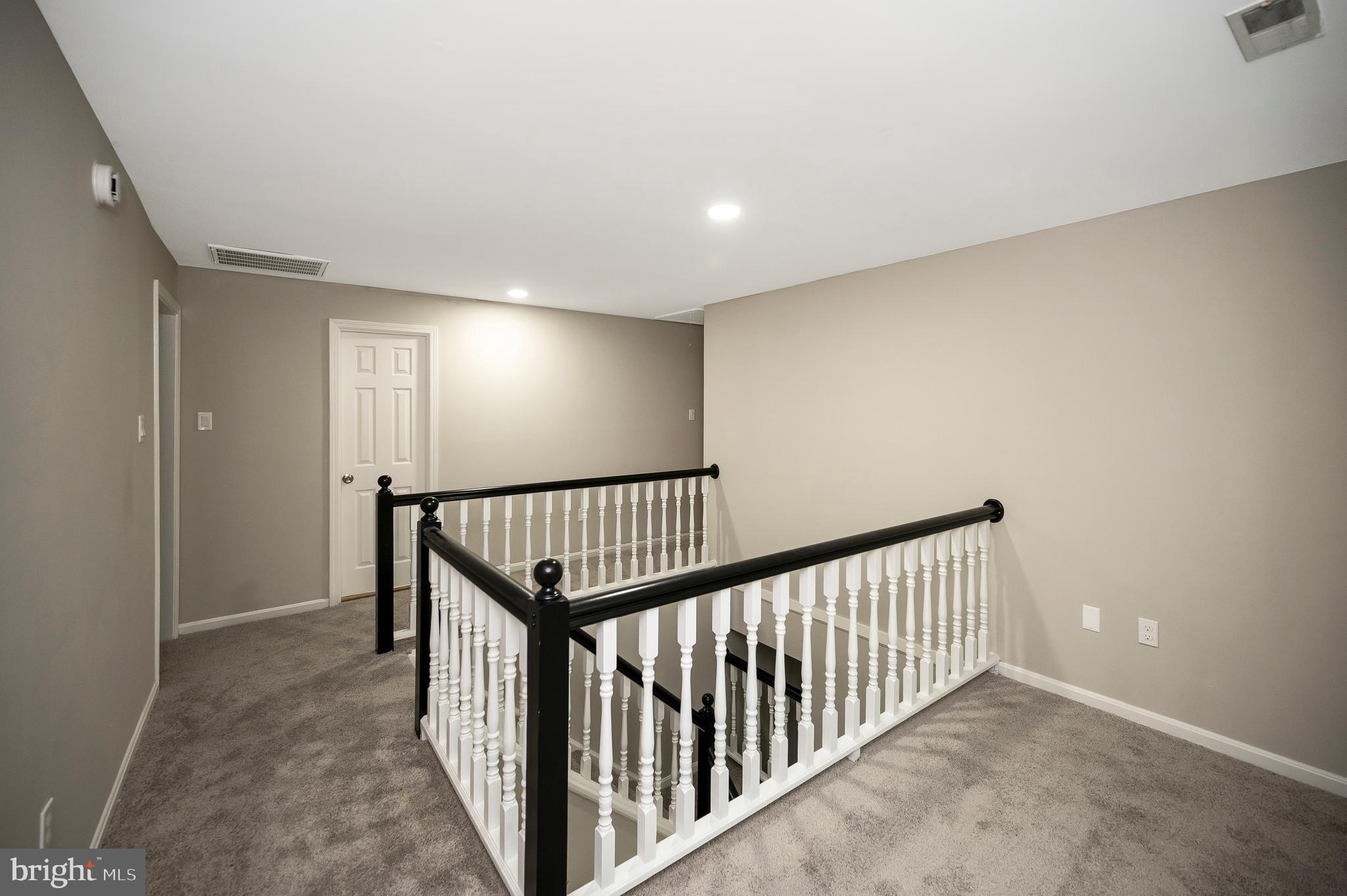 12237 Ward Road King George, VA 22485 - Photo 29 of 54 Hallway