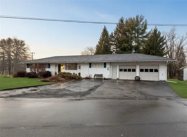 $189,000 | 12 Cayuga Street, Sidney, NY 13838