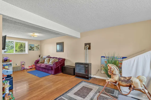 $450,000 | 611 East Main Street, Craigmont, ID 83523