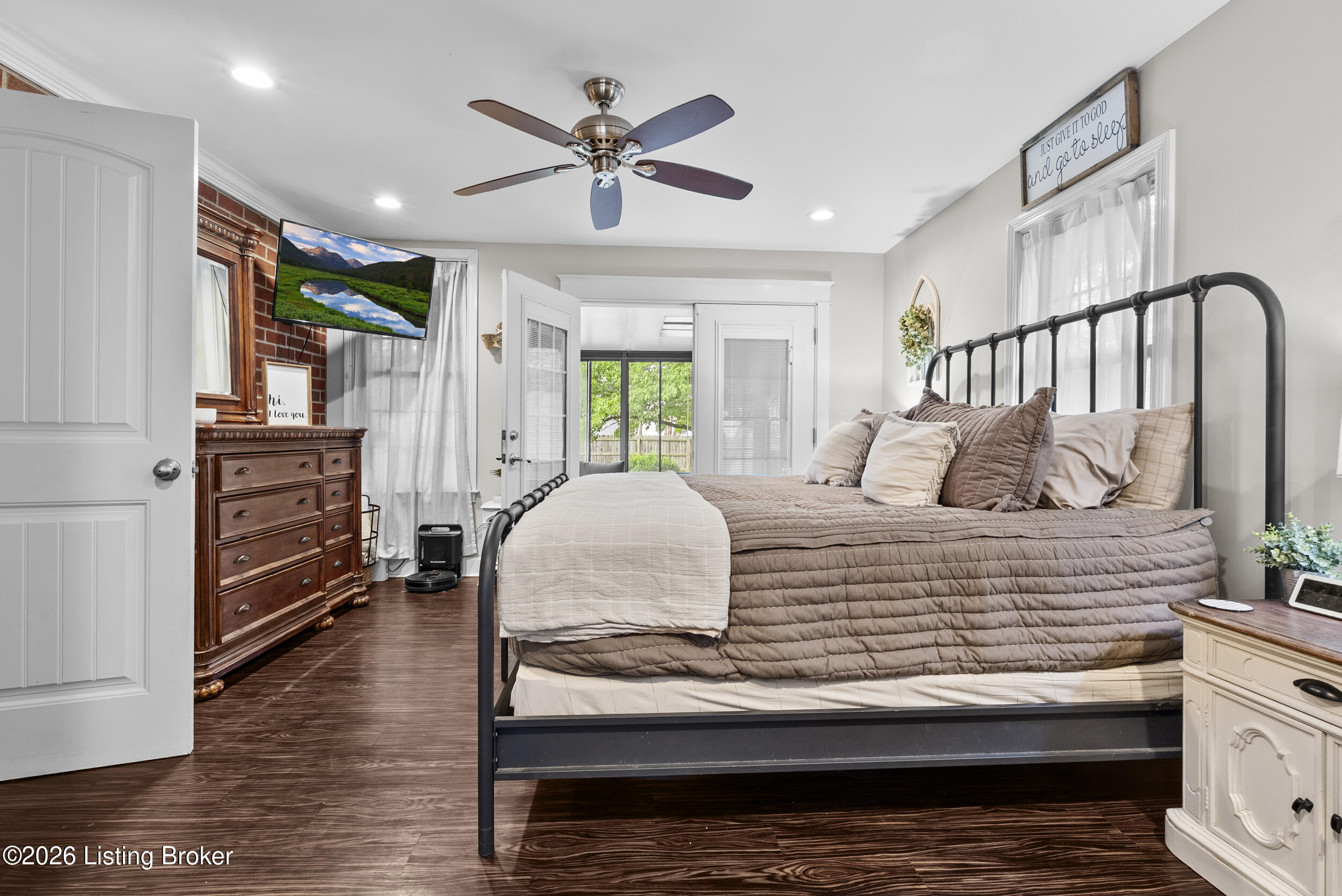 9901 Nanka Road Louisville, KY 40272 - Photo 29 of 66 dsc07586