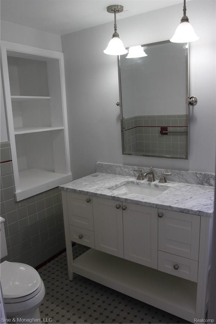 65 Moross Road Grosse Pointe, MI 48236 - Photo 24 of 35 IMG_5332.JPG