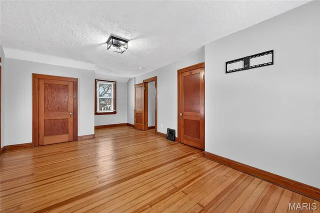 $375,000 | 221 North Benton Avenue, St. Charles, MO 63301