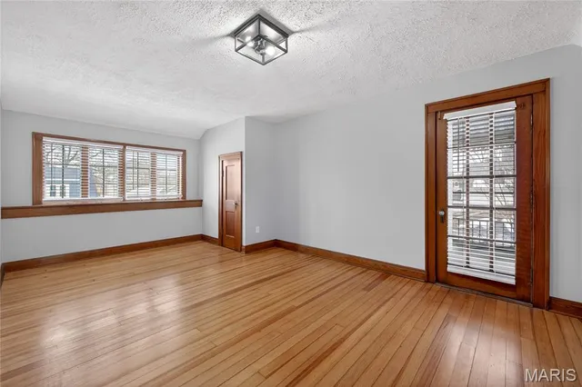 $375,000 | 221 North Benton Avenue, St. Charles, MO 63301